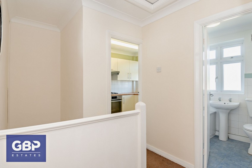 Images for Chalforde Gardens, Romford, RM2