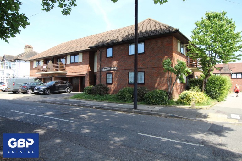 Compton Avenue, Oakwood Court Compton Avenue, RM2
