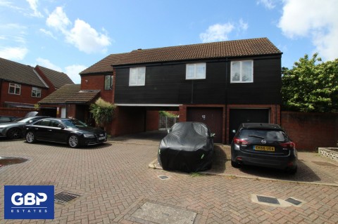 View Full Details for Clayton Close, London, E6
