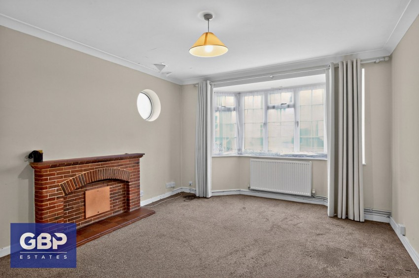 Images for Squirrels Heath Lane, Romford, RM2