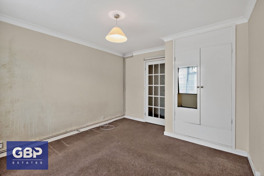 Images for Squirrels Heath Lane, Romford, RM2