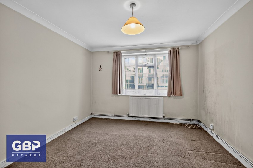 Images for Squirrels Heath Lane, Romford, RM2