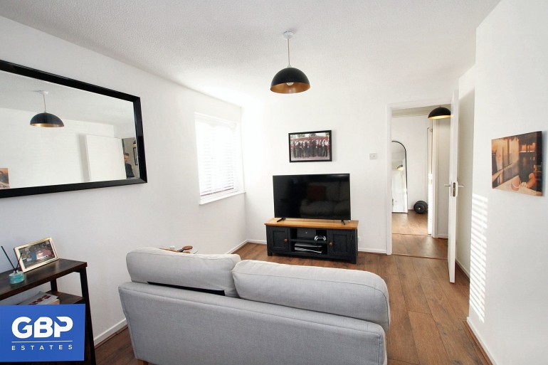 Rushdon Close, Romford, RM1