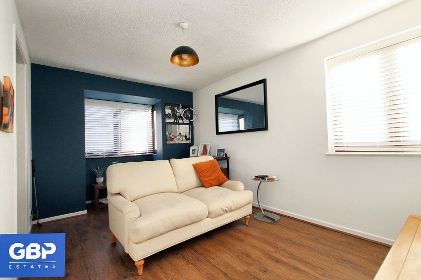 Images for Rushdon Close, Romford, RM1