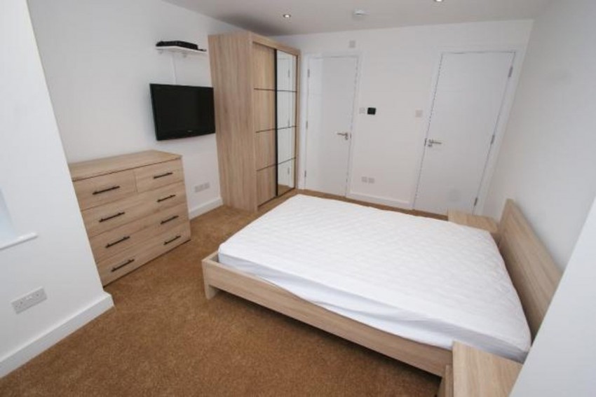 Images for Abbs Cross Lane, Hornchurch, RM12
