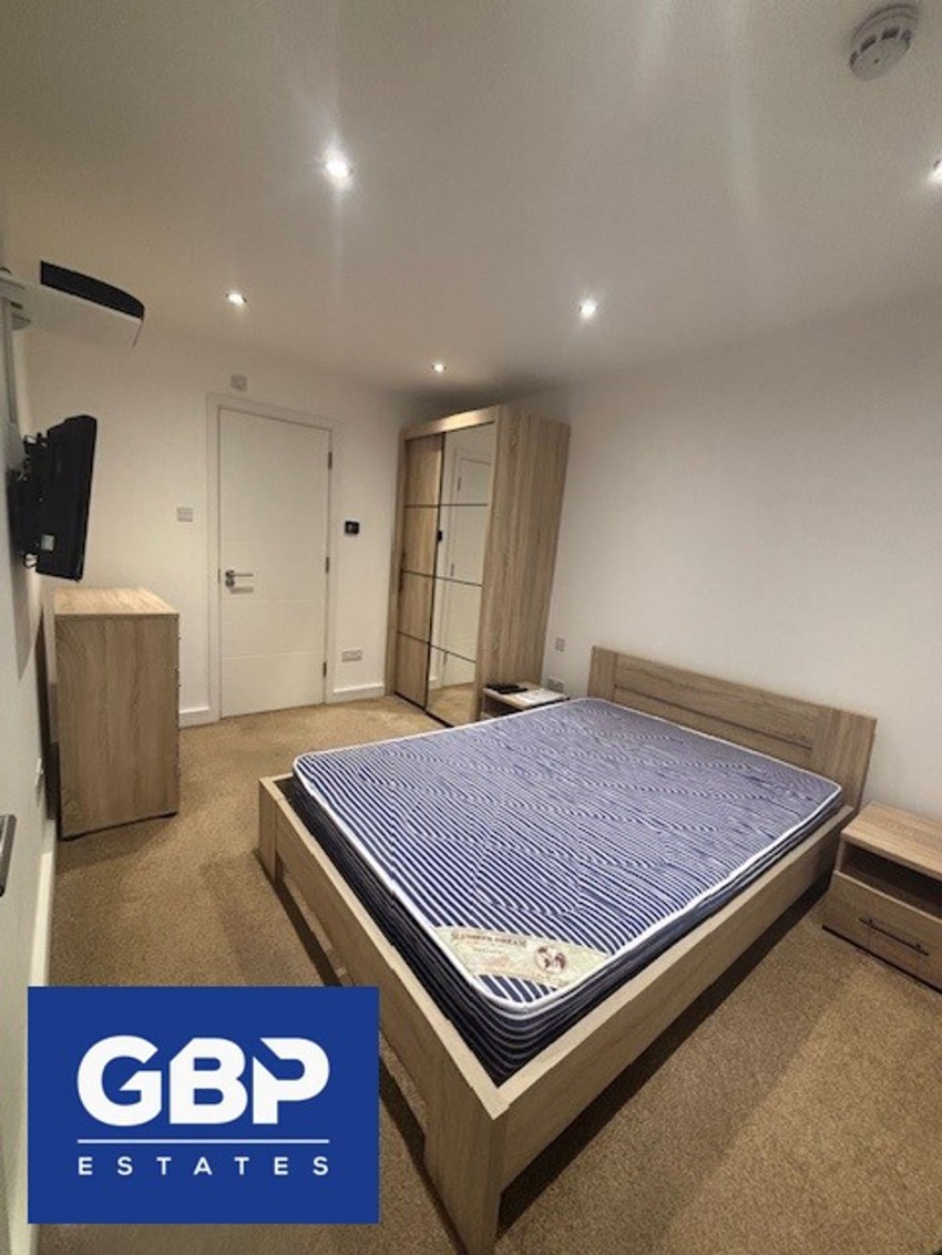 Images for Abbs Cross Lane, Hornchurch, RM12