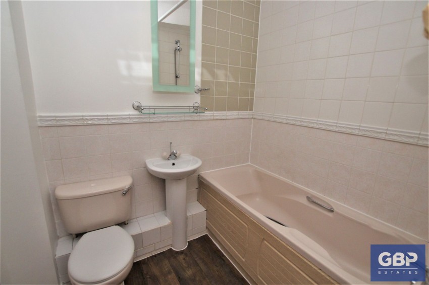 Images for Holland Close, Romford, RM7
