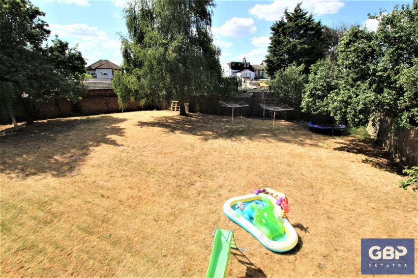 Images for Holland Close, Romford, RM7