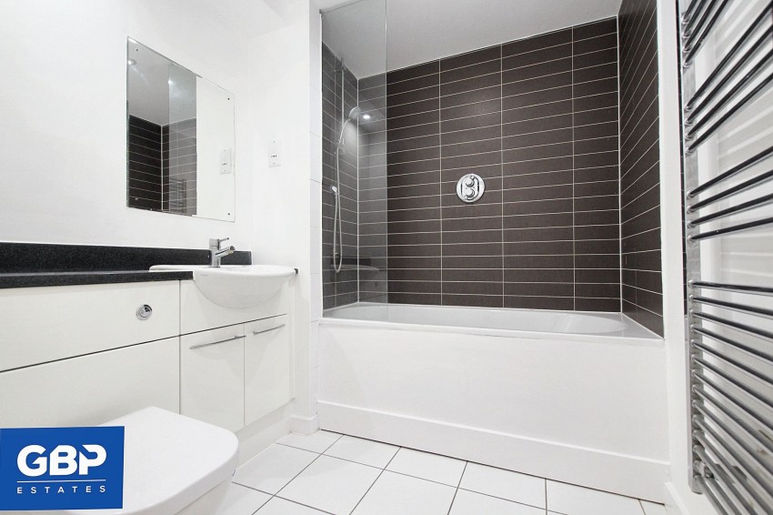 Images for Mercury Gardens, Romford, RM1