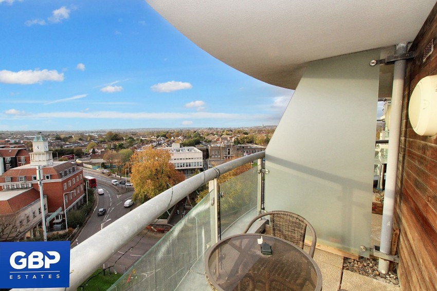 Images for Mercury Gardens, Romford, RM1