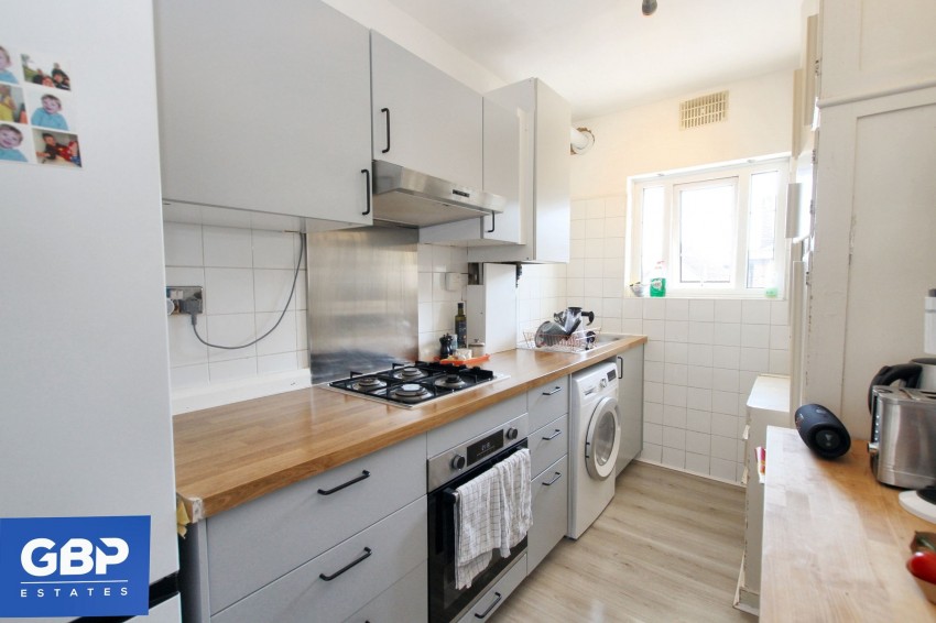 Images for Corbets Tey Road, Upminster, RM14