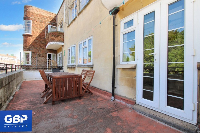 Images for Corbets Tey Road, Upminster, RM14