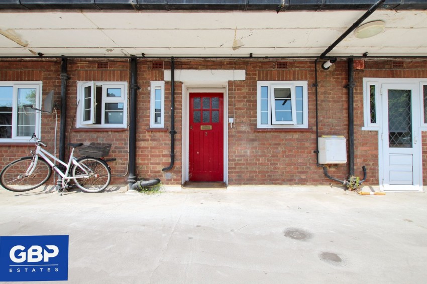 Images for Corbets Tey Road, Upminster, RM14