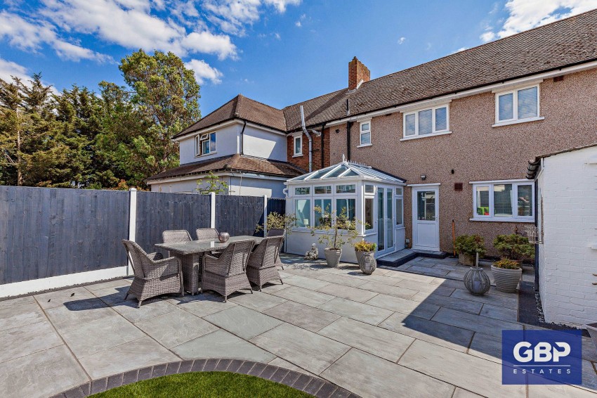 Images for Elm Close, Romford, RM7