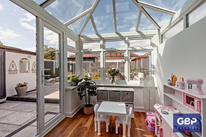 Images for Elm Close, Romford, RM7