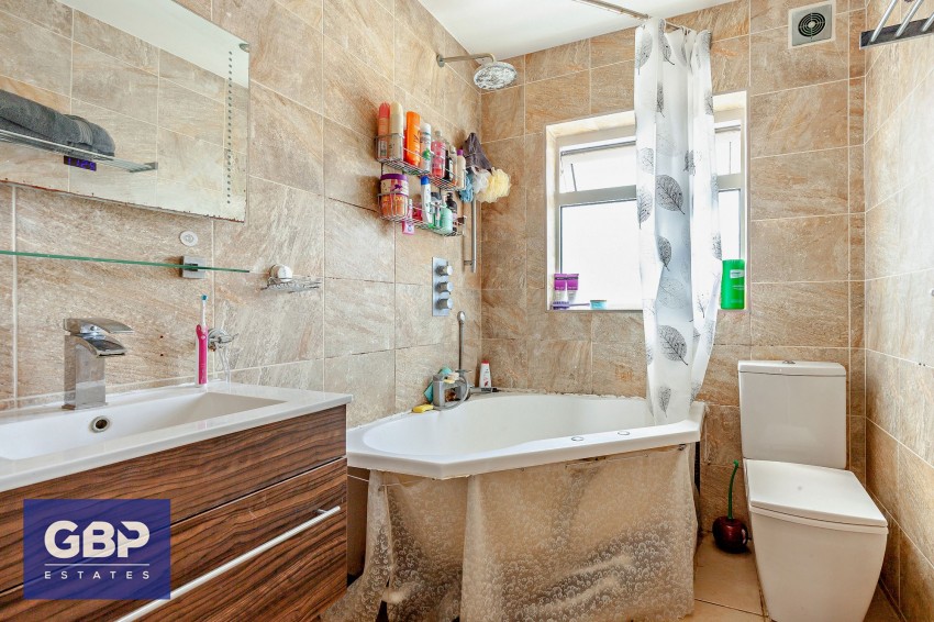 Images for Wolseley Road, Romford, RM7