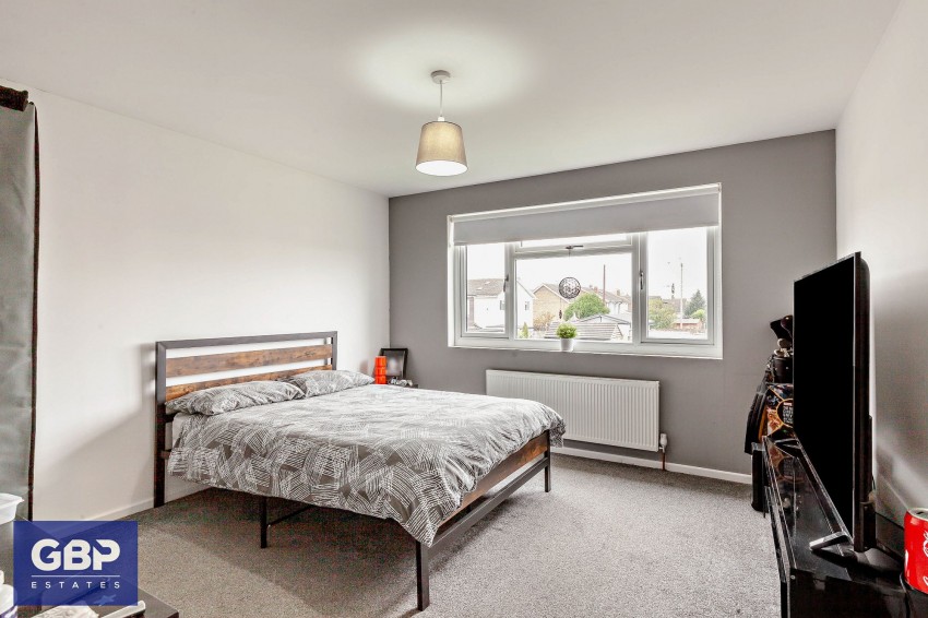 Images for King Henrys Drive, Rochford, SS4