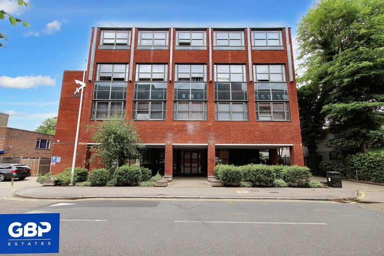 Eastern Road, Scimitar House, RM1