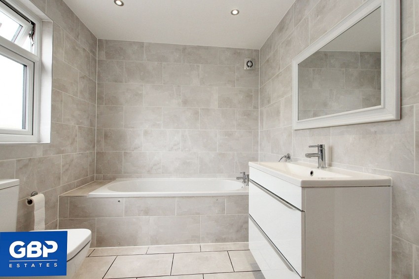 Images for Hunter Drive, Hornchurch, RM12