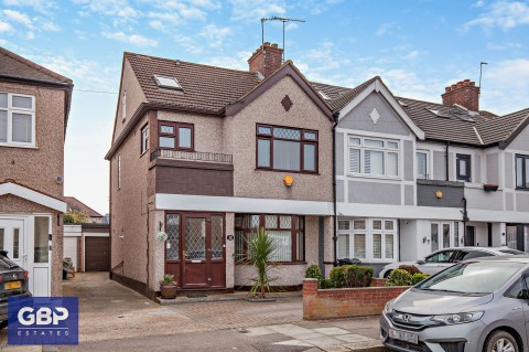 View Full Details for Brian Road, Romford, RM6