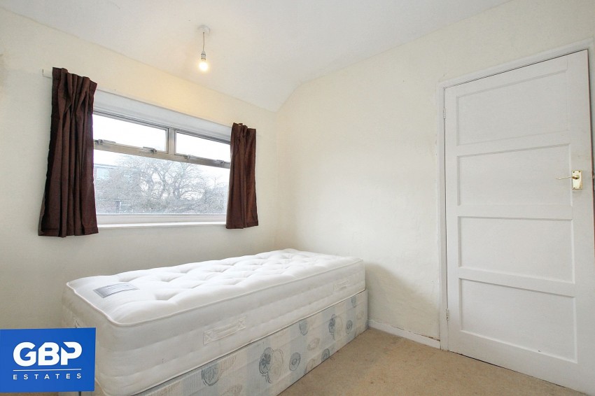 Images for Camborne Avenue, Romford, RM3